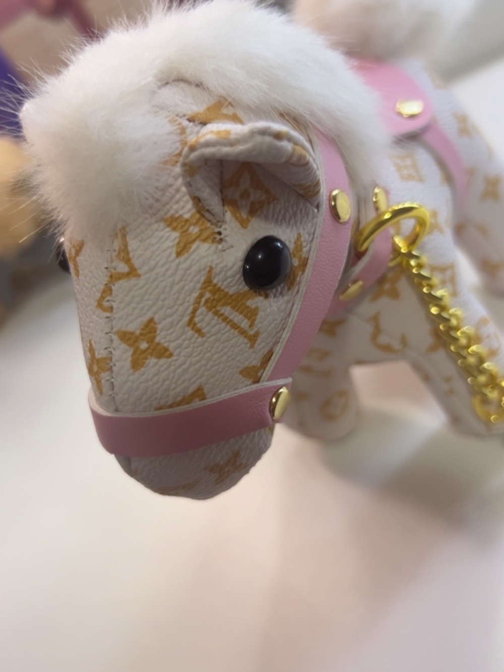 Luxury inspired Monogram Pony Bag Charm Keychain - Pink & Gold - Picture 6 of 7